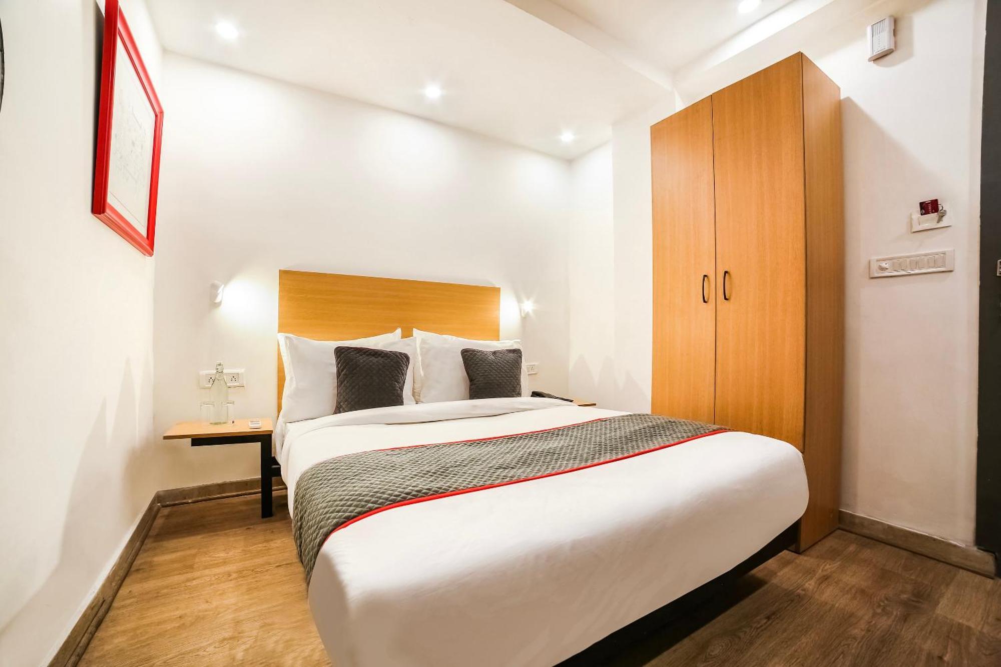 Super Hotel O Nawada Metro Delhi  Exterior photo