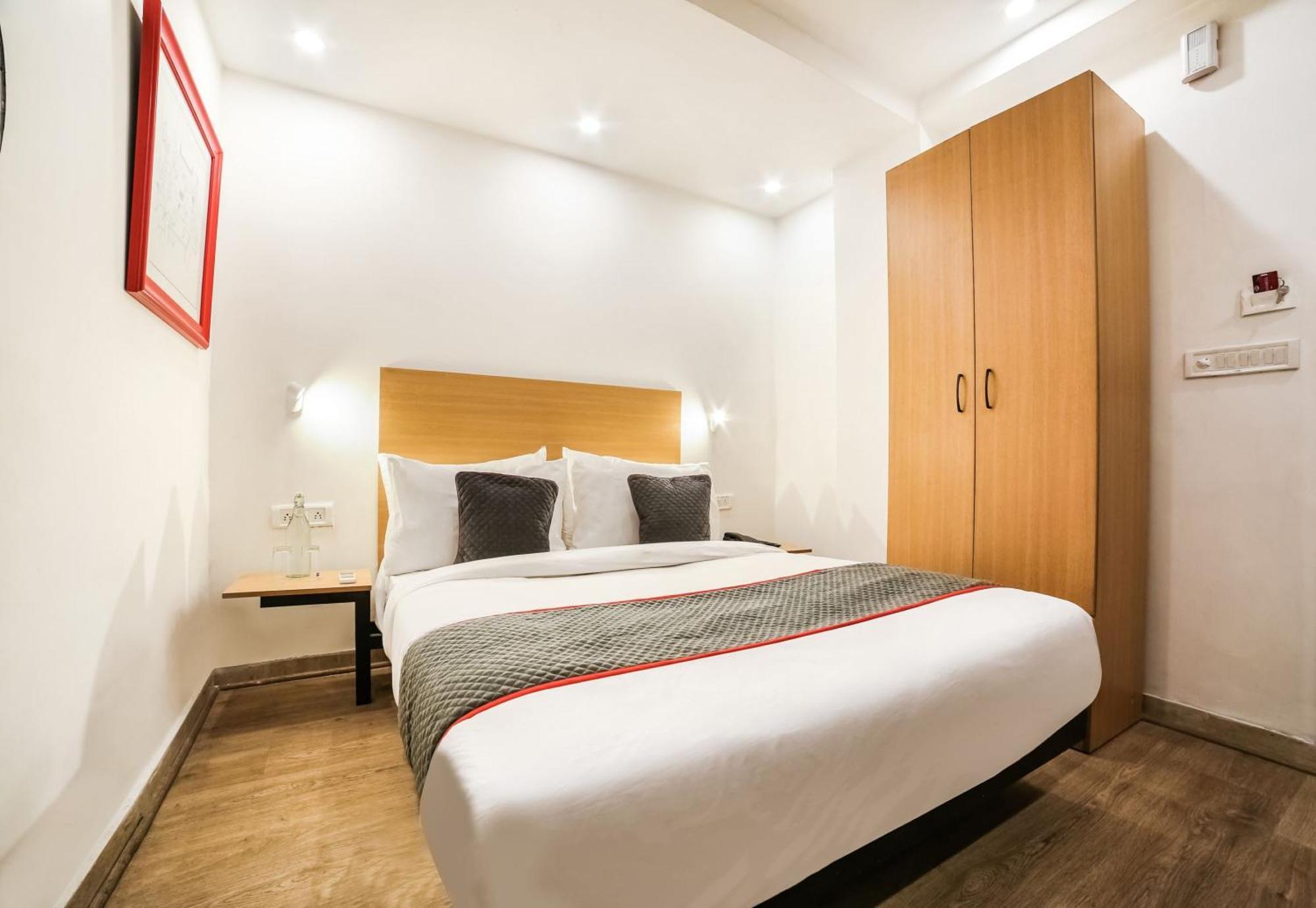 Super Hotel O Nawada Metro Delhi  Exterior photo